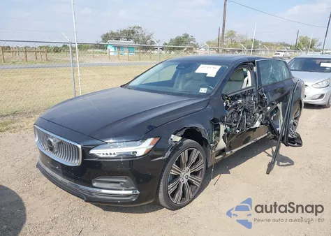 2023 Volvo S90 B6 Ultimate from USA, damaged, VIN LVY062MA6PP325145